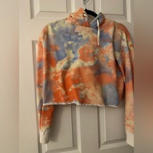 Gianni Bini cropped hoodie